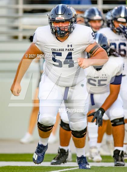 Thumbnail 1 in Grand Oaks vs College Park photogallery.