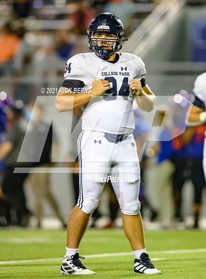 Thumbnail 2 in Grand Oaks vs College Park photogallery.