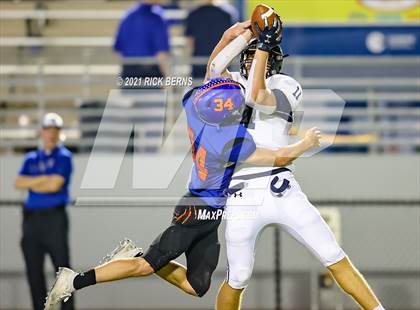 Thumbnail 1 in Grand Oaks vs College Park photogallery.