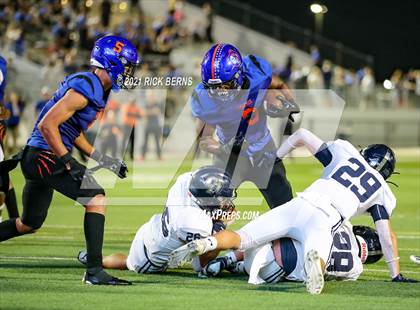Thumbnail 2 in Grand Oaks vs College Park photogallery.