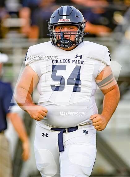 Thumbnail 1 in Grand Oaks vs College Park photogallery.