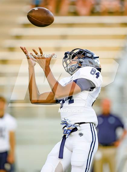 Thumbnail 3 in Grand Oaks vs College Park photogallery.