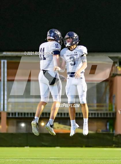Thumbnail 2 in Grand Oaks vs College Park photogallery.