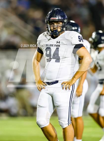 Thumbnail 3 in Grand Oaks vs College Park photogallery.