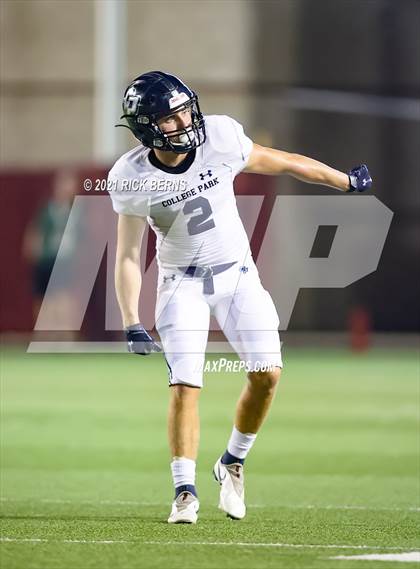 Thumbnail 3 in Grand Oaks vs College Park photogallery.