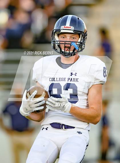 Thumbnail 2 in Grand Oaks vs College Park photogallery.