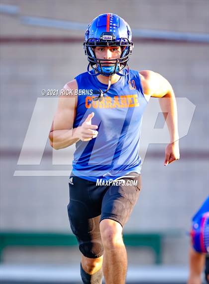 Thumbnail 2 in Grand Oaks vs College Park photogallery.