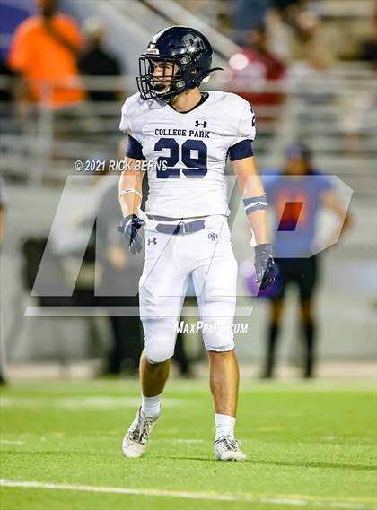 Thumbnail 1 in Grand Oaks vs College Park photogallery.