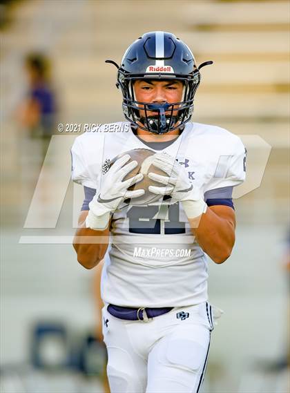 Thumbnail 1 in Grand Oaks vs College Park photogallery.