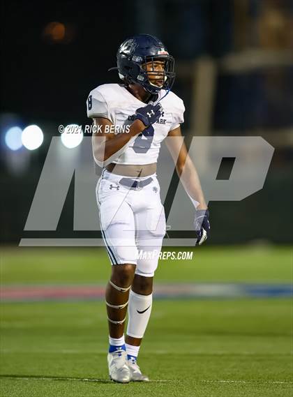 Thumbnail 3 in Grand Oaks vs College Park photogallery.