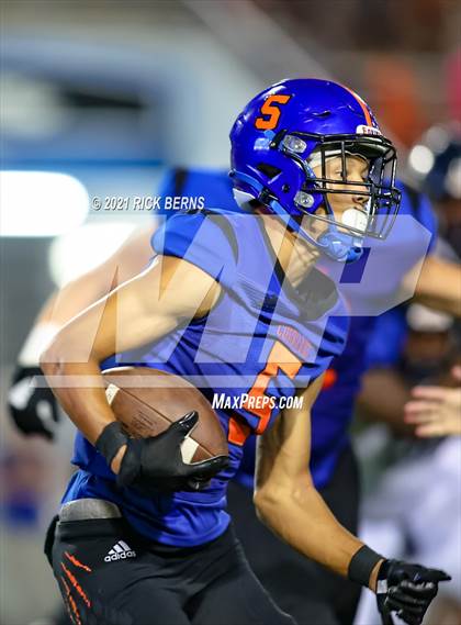 Thumbnail 3 in Grand Oaks vs College Park photogallery.