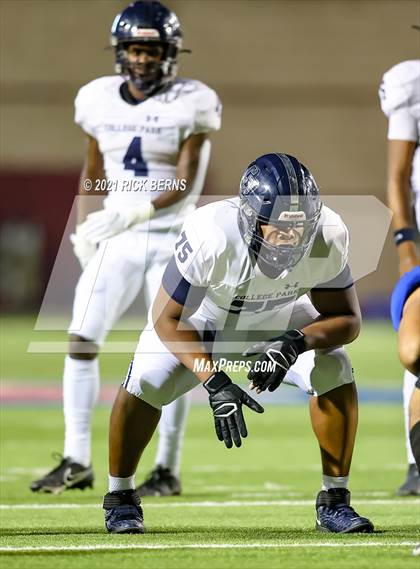 Thumbnail 1 in Grand Oaks vs College Park photogallery.