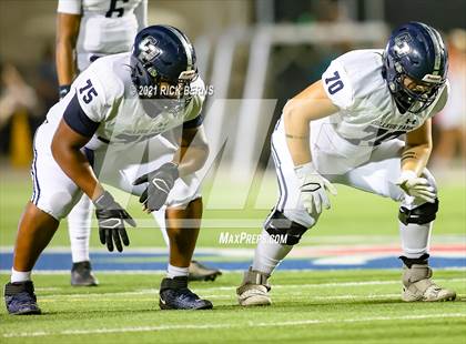Thumbnail 3 in Grand Oaks vs College Park photogallery.
