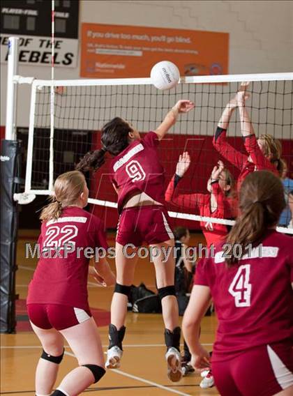 Thumbnail 2 in Bearden @ Maryville photogallery.