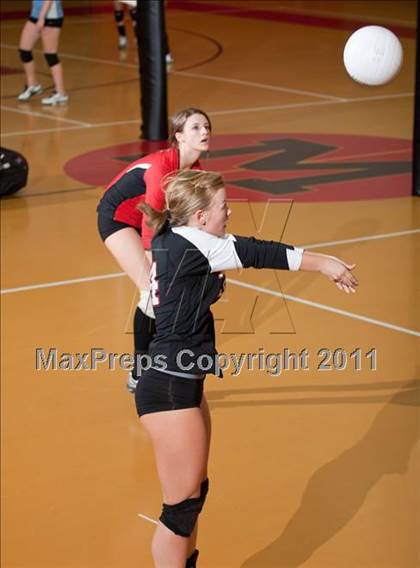 Thumbnail 2 in Bearden @ Maryville photogallery.