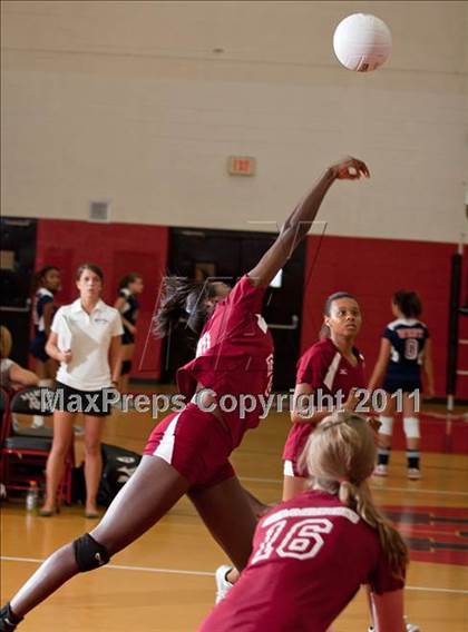Thumbnail 1 in Bearden @ Maryville photogallery.