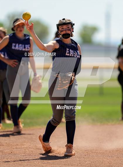 Thumbnail 2 in Boulder City vs. Pahrump Valley (NIAA 3A State Loser Semi) photogallery.