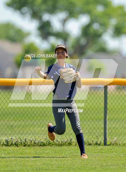 Thumbnail 1 in Boulder City vs. Pahrump Valley (NIAA 3A State Loser Semi) photogallery.
