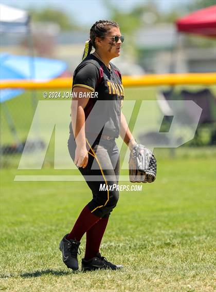 Thumbnail 2 in Boulder City vs. Pahrump Valley (NIAA 3A State Loser Semi) photogallery.