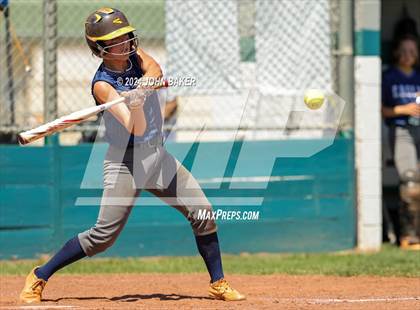 Thumbnail 3 in Boulder City vs. Pahrump Valley (NIAA 3A State Loser Semi) photogallery.
