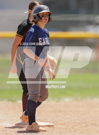Thumbnail 3 in Boulder City vs. Pahrump Valley (NIAA 3A State Loser Semi) photogallery.