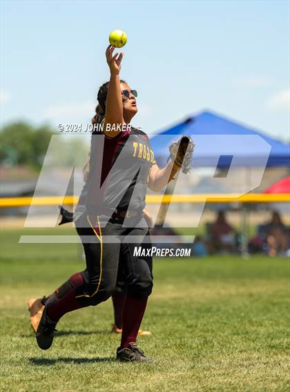Thumbnail 1 in Boulder City vs. Pahrump Valley (NIAA 3A State Loser Semi) photogallery.
