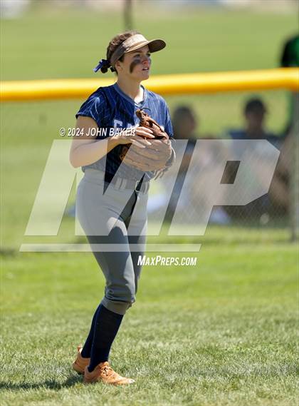 Thumbnail 1 in Boulder City vs. Pahrump Valley (NIAA 3A State Loser Semi) photogallery.