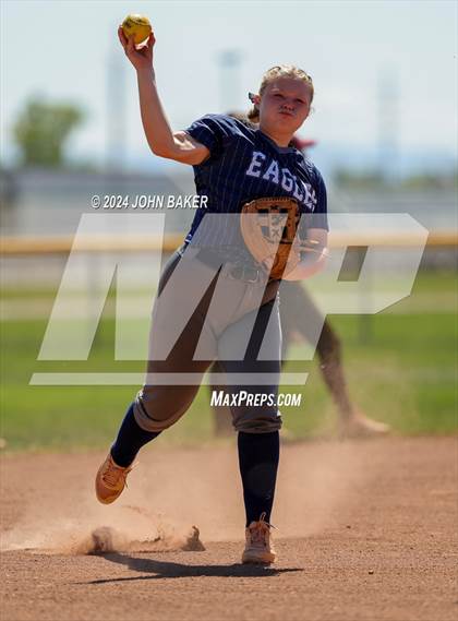 Thumbnail 1 in Boulder City vs. Pahrump Valley (NIAA 3A State Loser Semi) photogallery.