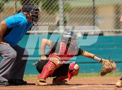 Thumbnail 3 in Boulder City vs. Pahrump Valley (NIAA 3A State Loser Semi) photogallery.