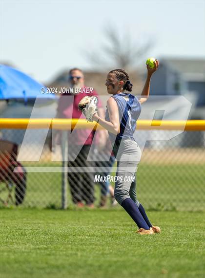 Thumbnail 1 in Boulder City vs. Pahrump Valley (NIAA 3A State Loser Semi) photogallery.