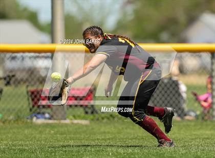 Thumbnail 1 in Boulder City vs. Pahrump Valley (NIAA 3A State Loser Semi) photogallery.