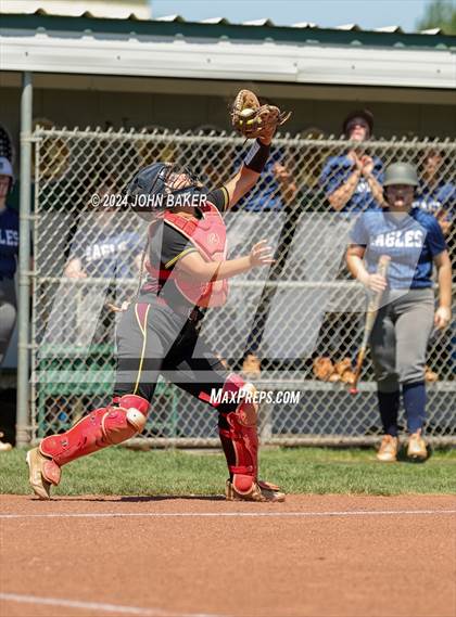 Thumbnail 3 in Boulder City vs. Pahrump Valley (NIAA 3A State Loser Semi) photogallery.