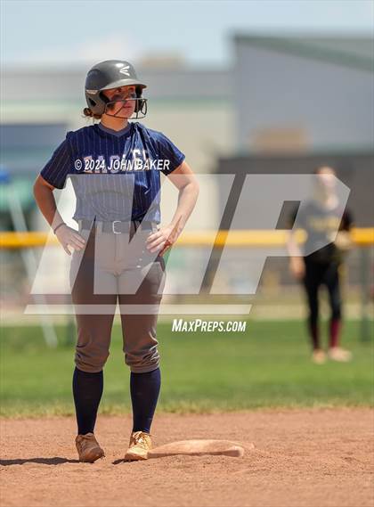 Thumbnail 2 in Boulder City vs. Pahrump Valley (NIAA 3A State Loser Semi) photogallery.