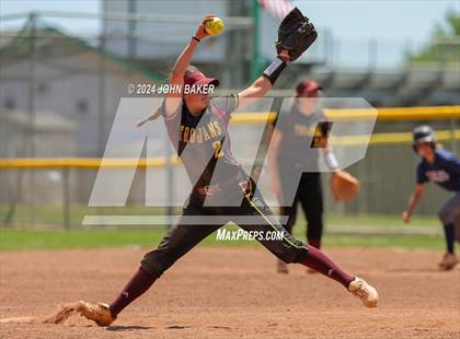 Thumbnail 2 in Boulder City vs. Pahrump Valley (NIAA 3A State Loser Semi) photogallery.