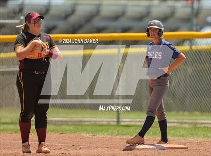 Thumbnail 3 in Boulder City vs. Pahrump Valley (NIAA 3A State Loser Semi) photogallery.