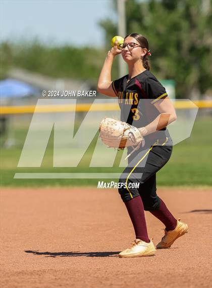 Thumbnail 2 in Boulder City vs. Pahrump Valley (NIAA 3A State Loser Semi) photogallery.