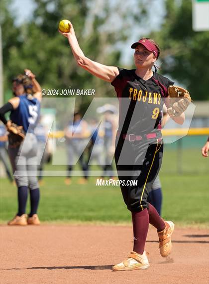Thumbnail 3 in Boulder City vs. Pahrump Valley (NIAA 3A State Loser Semi) photogallery.