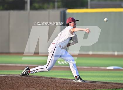 Thumbnail 1 in Heights vs Cy-Fair (Bi-District Game 2) photogallery.