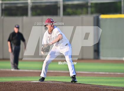 Thumbnail 3 in Heights vs Cy-Fair (Bi-District Game 2) photogallery.