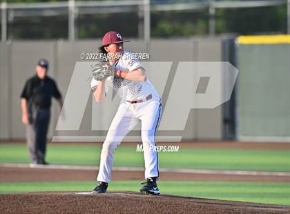 Thumbnail 2 in Heights vs Cy-Fair (Bi-District Game 2) photogallery.