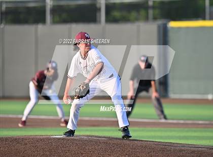 Thumbnail 2 in Heights vs Cy-Fair (Bi-District Game 2) photogallery.