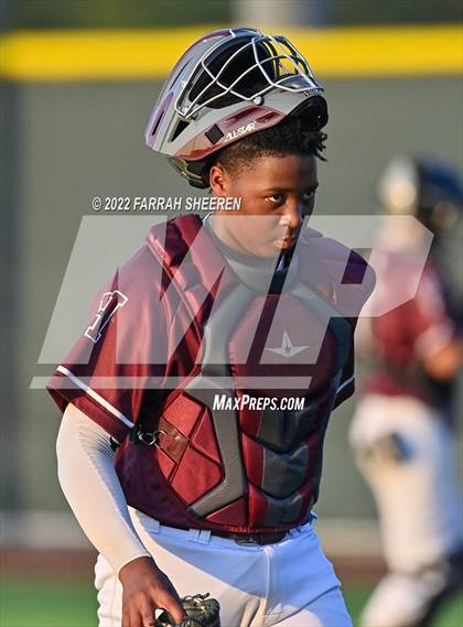 Thumbnail 1 in Heights vs Cy-Fair (Bi-District Game 2) photogallery.