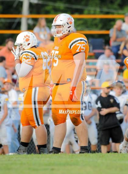 Thumbnail 2 in Sullivan Central's Gavin "Shade Tree" Rupe photogallery.