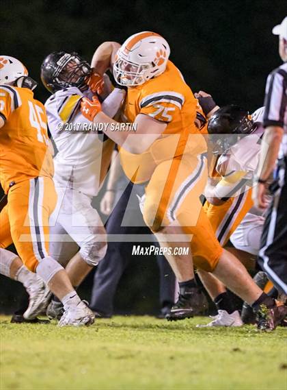 Thumbnail 2 in Sullivan Central's Gavin "Shade Tree" Rupe photogallery.