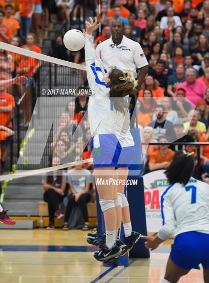 Thumbnail 1 in Corona del Sol vs. Xavier College Prep (AIA 6A Final) photogallery.