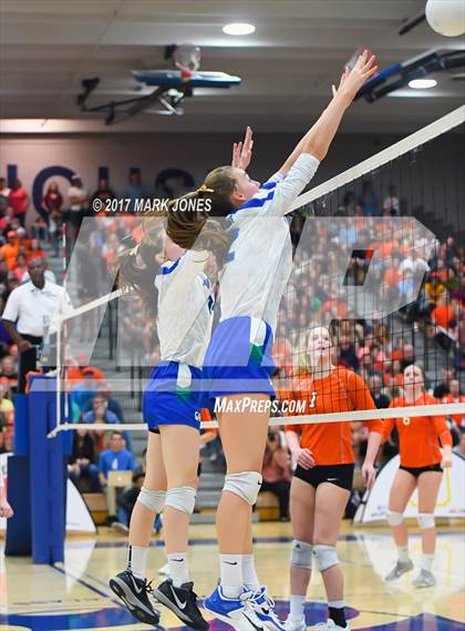 Thumbnail 1 in Corona del Sol vs. Xavier College Prep (AIA 6A Final) photogallery.