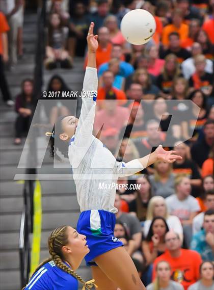 Thumbnail 2 in Corona del Sol vs. Xavier College Prep (AIA 6A Final) photogallery.