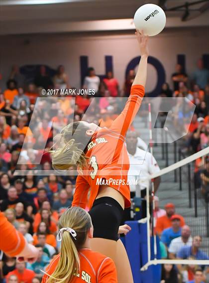 Thumbnail 3 in Corona del Sol vs. Xavier College Prep (AIA 6A Final) photogallery.