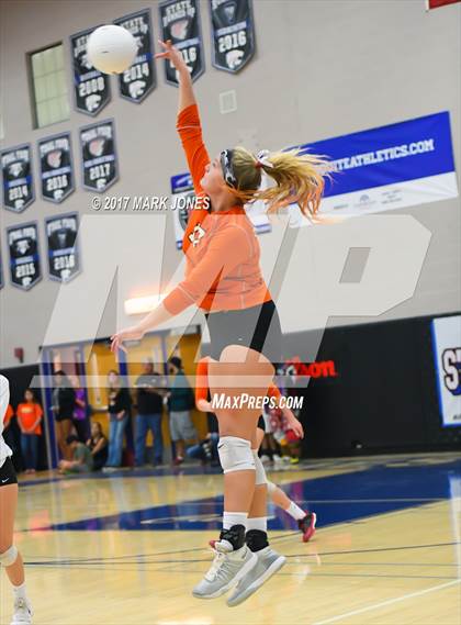 Thumbnail 1 in Corona del Sol vs. Xavier College Prep (AIA 6A Final) photogallery.