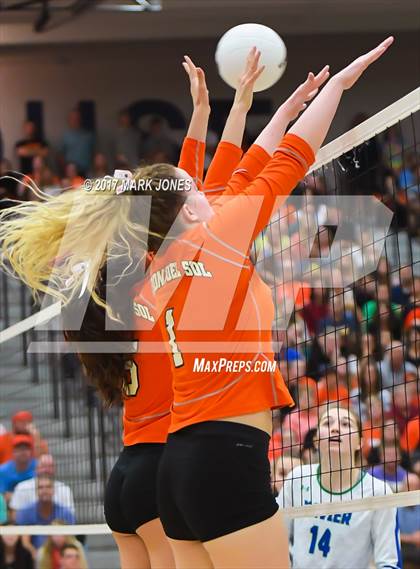 Thumbnail 1 in Corona del Sol vs. Xavier College Prep (AIA 6A Final) photogallery.